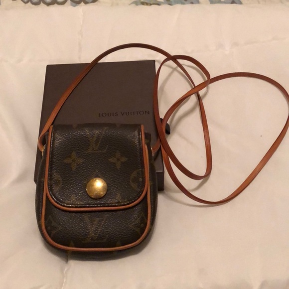 Louis Vuitton Handbags - Louis Vuitton Monogram Cancun Crossbody Bag